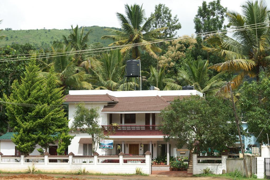 Mistygreen Homestay טקאדי מראה חיצוני תמונה